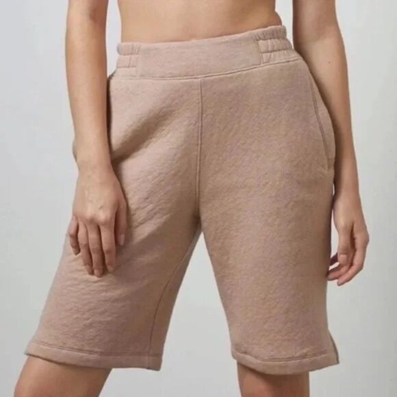 Lunya Restore Double Faced Short Size small New